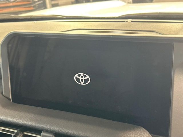 TOYOTA LANDCRUISER 250 2025 Image 31