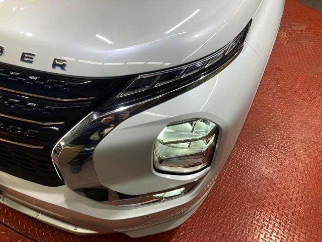 MITSUBISHI OUTLANDER PHEV 2023 Image 31