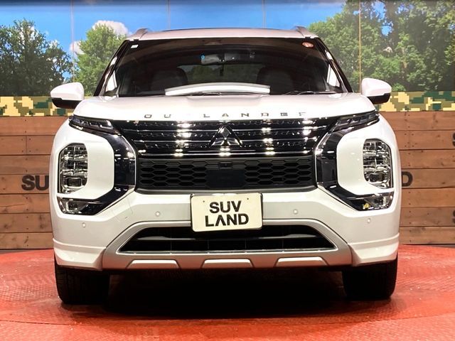 MITSUBISHI OUTLANDER PHEV 2023 Image 31