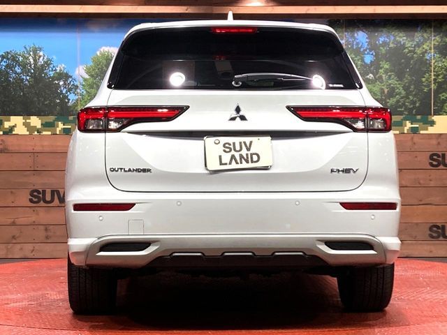 MITSUBISHI OUTLANDER PHEV 2023 Image 31
