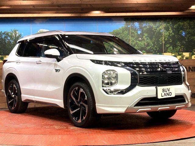 MITSUBISHI OUTLANDER PHEV 2023 Image 31