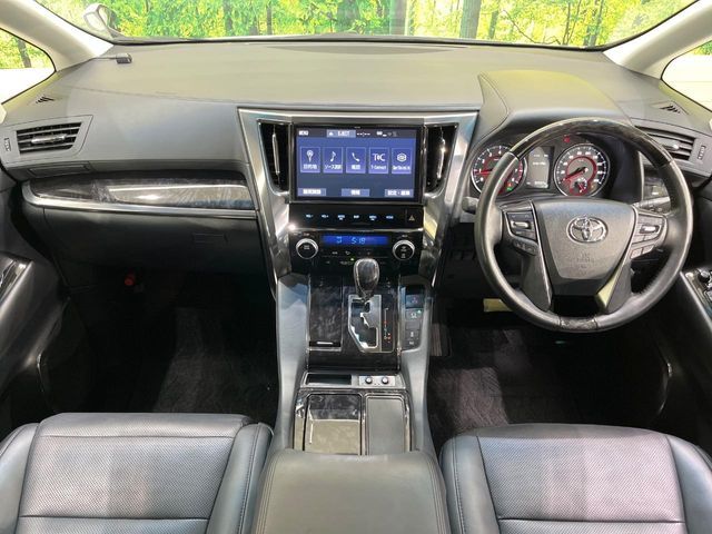 TOYOTA ALPHARD 2018 Image 31