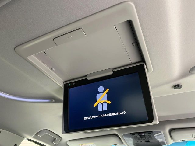 TOYOTA ALPHARD 2018 Image 31