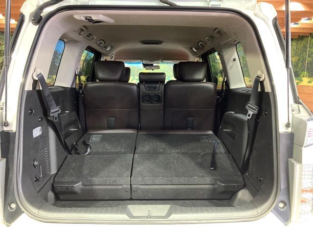 NISSAN ELGRAND 2024 Image 31