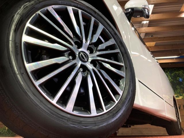 NISSAN ELGRAND 2024 Image 31