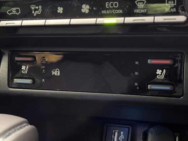 TOYOTA RAV4 4WD 2025 Image 31