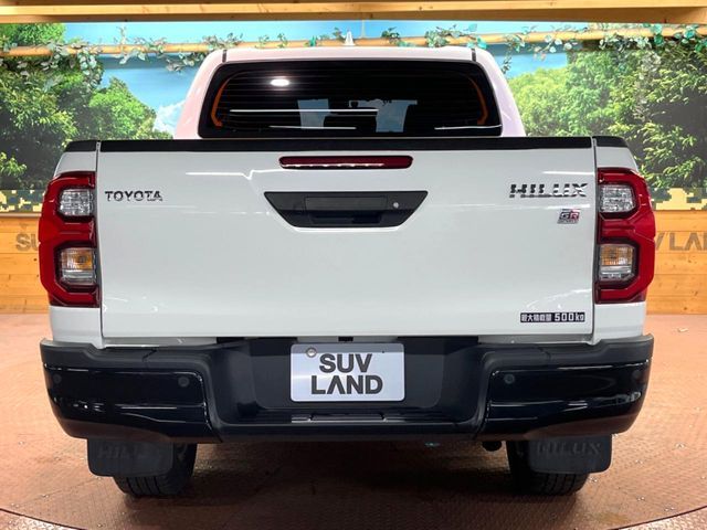 TOYOTA HILUX 4WD 2023 Image 31