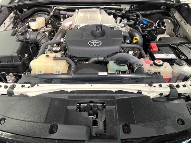 TOYOTA HILUX 4WD 2023 Image 31