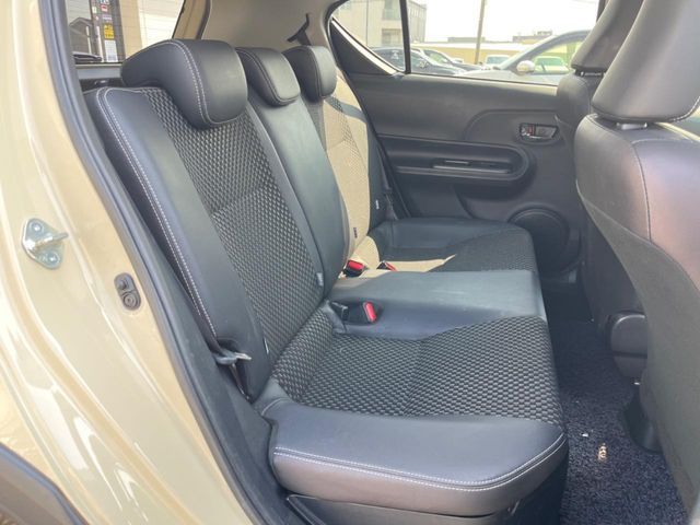 TOYOTA AQUA 2018 Image 31