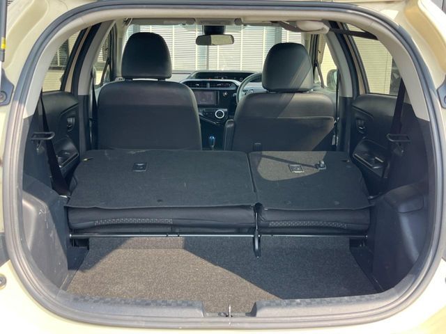 TOYOTA AQUA 2018 Image 31