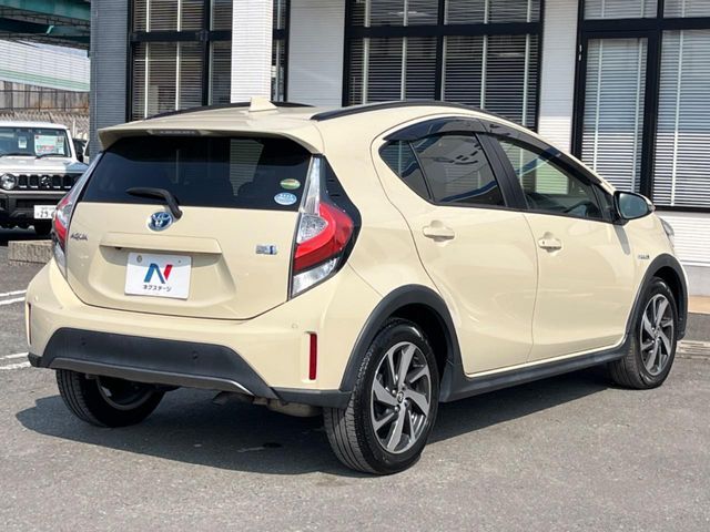 TOYOTA AQUA 2018 Image 31