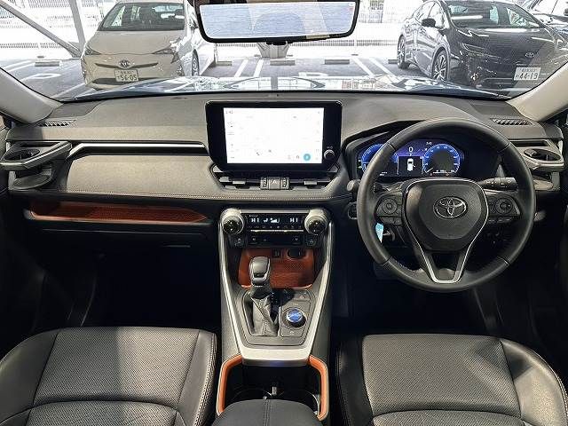 TOYOTA RAV4 HYBRID 4WD 2023 Image 31