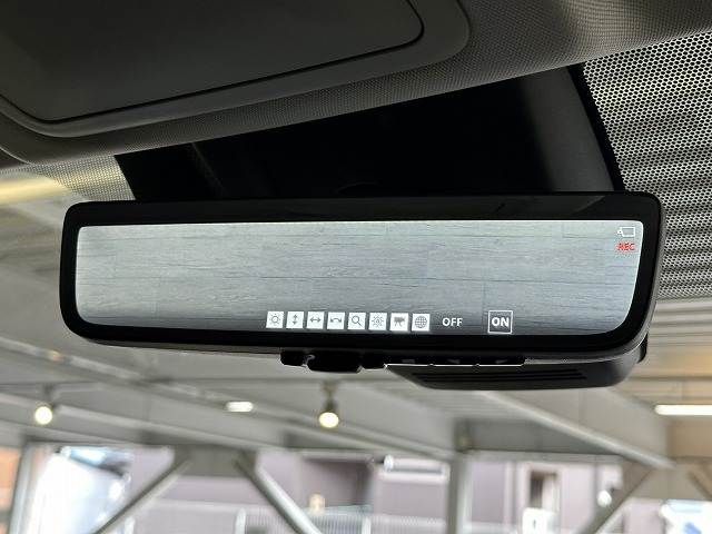 TOYOTA RAV4 HYBRID 4WD 2023 Image 31