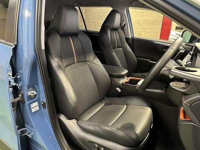 TOYOTA RAV4 HYBRID 4WD 2023 Image 31