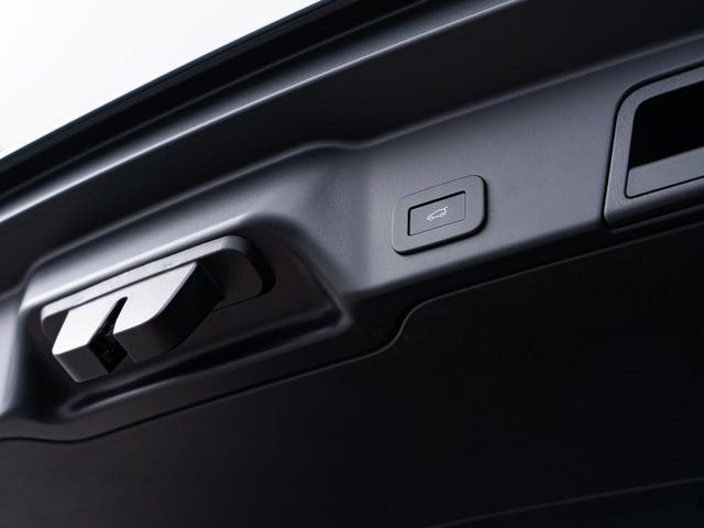 ROVER RANGE  EV 2024 Image 31