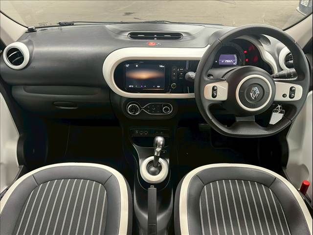 RENAULT TWINGO 2022 Image 31