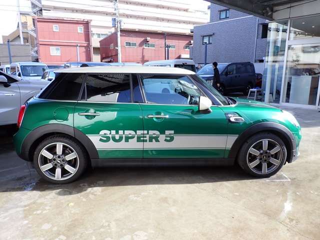 BMW MINI COOPER 5DOOR 2019 Image 31