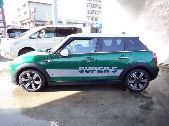 BMW MINI COOPER 5DOOR 2019 Image 31