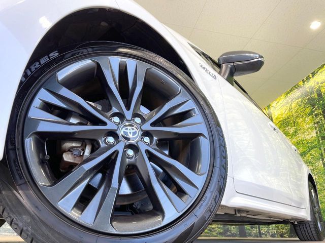 TOYOTA COROLLA TOURING HYBR 2019 Image 31