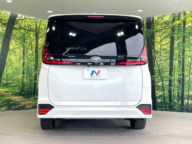 TOYOTA NOAH 2022 Image 31