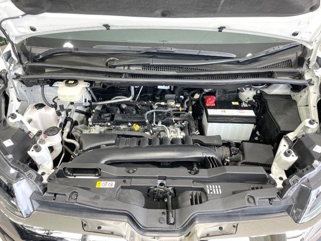 TOYOTA NOAH 2022 Image 31