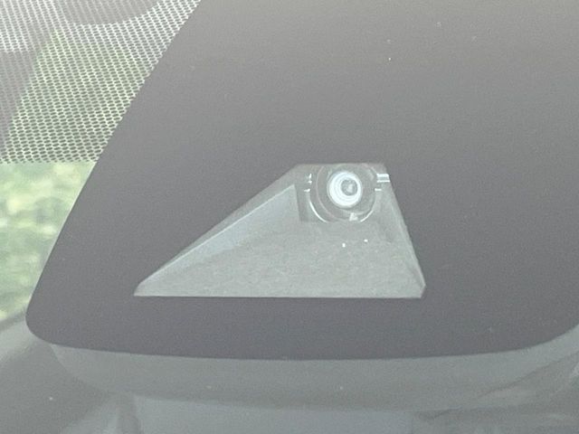 TOYOTA PRIUS 2017 Image 31