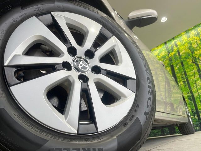 TOYOTA PRIUS 2017 Image 31