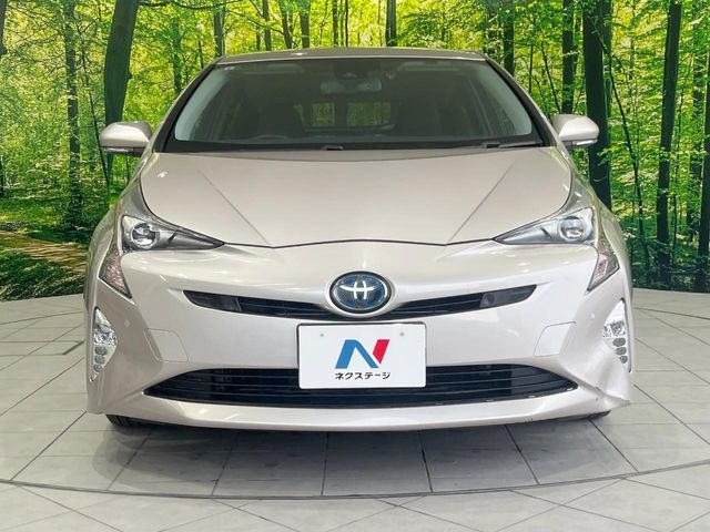 TOYOTA PRIUS 2017 Image 31