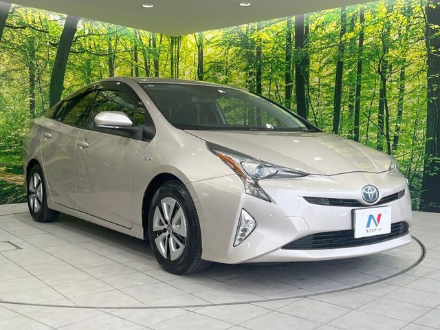 TOYOTA PRIUS 2017 Image 31