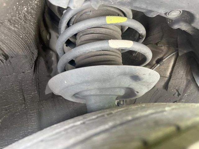 TOYOTA PRIUS 2017 Image 31