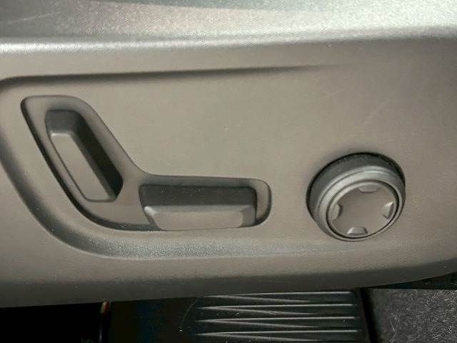 VOLVO XC40 2020 Image 31