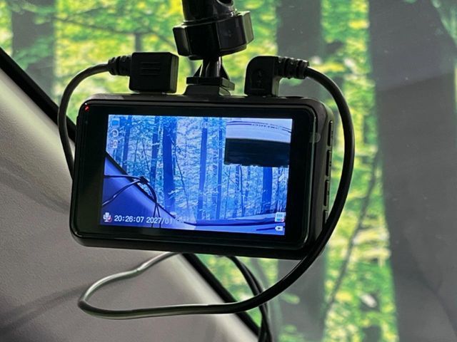 TOYOTA AQUA 2015 Image 31