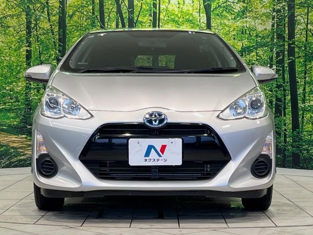 TOYOTA AQUA 2015 Image 31