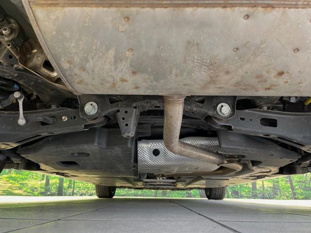 TOYOTA PRIUS 2017 Image 31