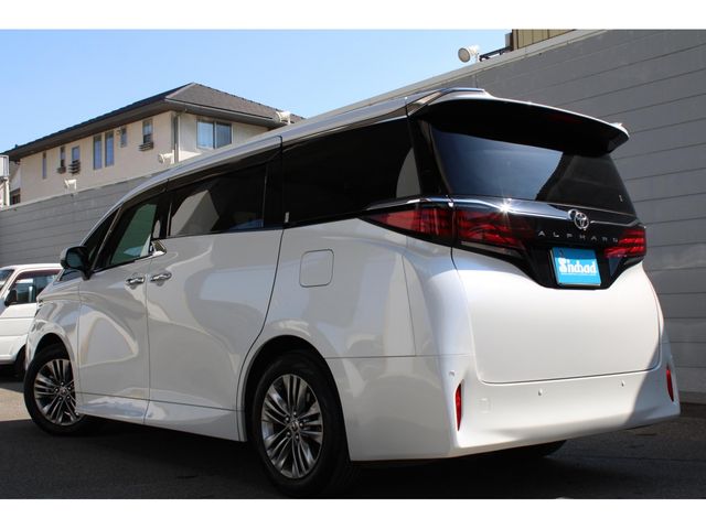 TOYOTA ALPHARD 2024 Image 31
