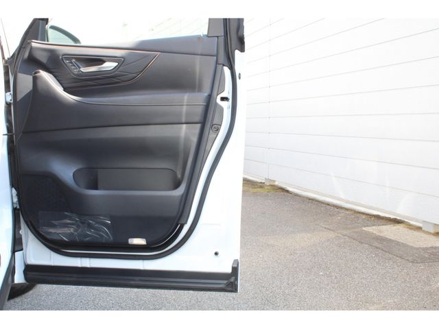 TOYOTA ALPHARD 2024 Image 31