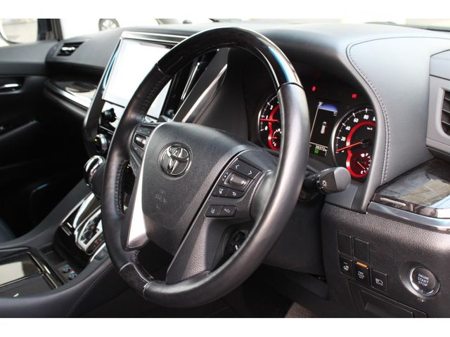 TOYOTA ALPHARD 2021 Image 31