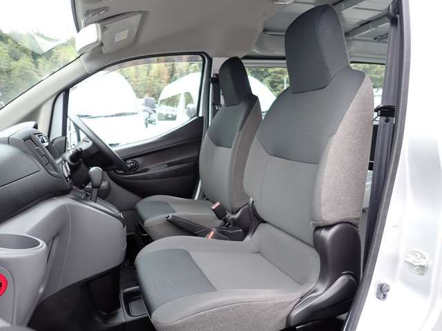 NISSAN NV200 VANETTE VAN 2018 Image 31