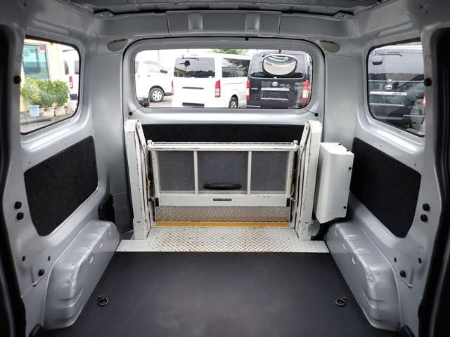 NISSAN NV200 VANETTE VAN 2018 Image 31