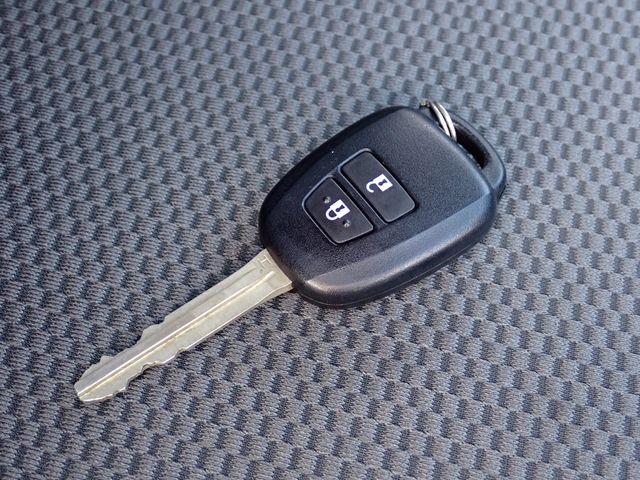 TOYOTA HIACE VAN 1.25T 2WD 2020 Image 31