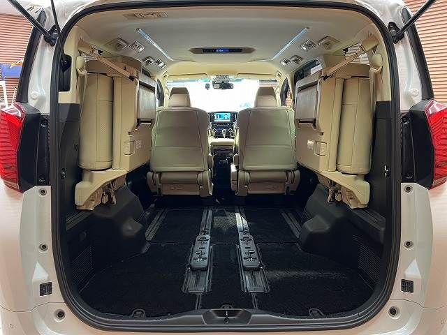 TOYOTA ALPHARD 2020 Image 31