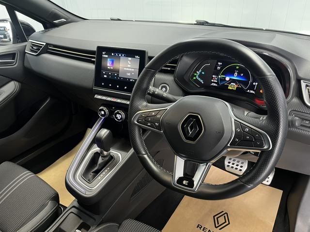 RENAULT LUTECIA 2023 Image 31