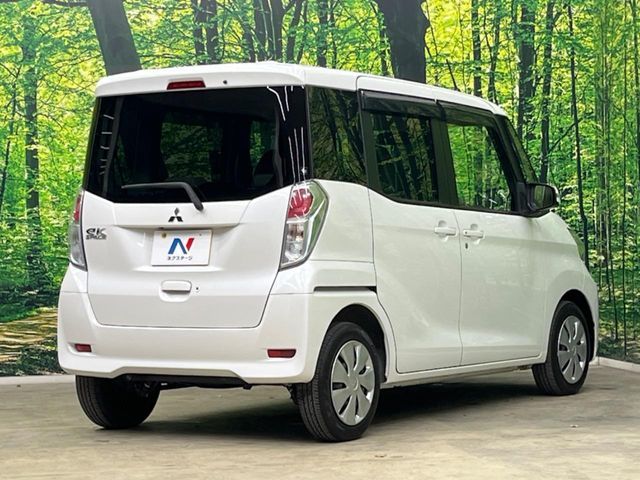 MITSUBISHI EK SPACE 2017 Image 31