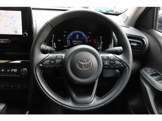 TOYOTA YARIS CROSS HYBRID 2025 Image 31