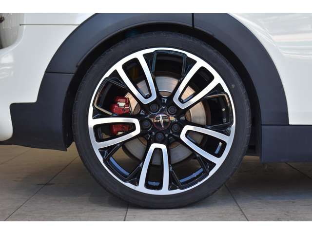 BMW MINI CLUBMAN 2022 Image 31