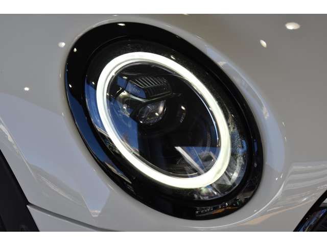 BMW MINI CLUBMAN 2022 Image 31