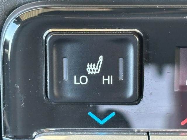 TOYOTA NOAH 2023 Image 31