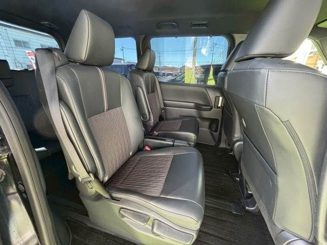 TOYOTA NOAH 2023 Image 31