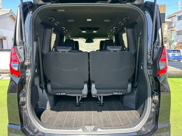 TOYOTA NOAH 2023 Image 31