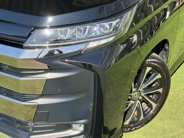 TOYOTA NOAH 2023 Image 31